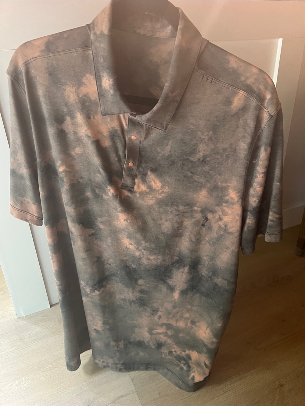 Men's XL Lululemon Tie-Dye Polo Shirt in Gray and Peach